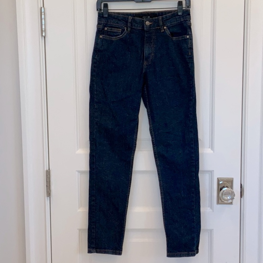 Barely warn Joes jeans